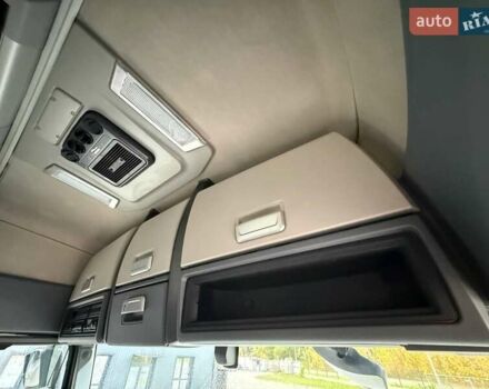 Рено Range T 2017 в Дубно на Automoto.ua Черный Рено Range T, объемом двигателя 12.9 л и пробегом 700 тыс. км за 34999 $, фото 159 на Automoto.ua