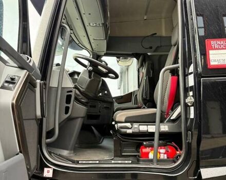 Рено Range T 2017 в Дубно на Automoto.ua Черный Рено Range T, объемом двигателя 12.9 л и пробегом 700 тыс. км за 34999 $, фото 91 на Automoto.ua