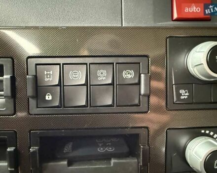 Рено Range T 2017 в Дубно на Automoto.ua Черный Рено Range T, объемом двигателя 12.9 л и пробегом 700 тыс. км за 34999 $, фото 115 на Automoto.ua