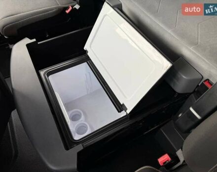 Рено Range T 2017 в Дубно на Automoto.ua Черный Рено Range T, объемом двигателя 12.9 л и пробегом 700 тыс. км за 34999 $, фото 141 на Automoto.ua