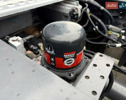 Рено Range T 2017 в Дубно на Automoto.ua Черный Рено Range T, объемом двигателя 12.9 л и пробегом 700 тыс. км за 34999 $, фото 53 на Automoto.ua