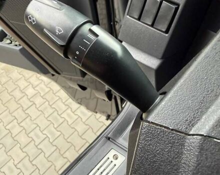 Рено Range T 2017 в Дубно на Automoto.ua Черный Рено Range T, объемом двигателя 12.9 л и пробегом 700 тыс. км за 34999 $, фото 107 на Automoto.ua