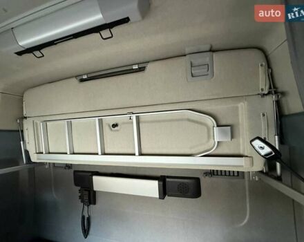 Рено Range T 2017 в Дубно на Automoto.ua Черный Рено Range T, объемом двигателя 12.9 л и пробегом 700 тыс. км за 34999 $, фото 134 на Automoto.ua