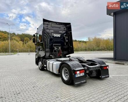 Рено Range T 2017 в Дубно на Automoto.ua Черный Рено Range T, объемом двигателя 12.9 л и пробегом 700 тыс. км за 34999 $, фото 4 на Automoto.ua