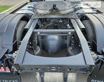 Черный Рено Range T, объемом двигателя 12.9 л и пробегом 749 тыс. км за 34900 $, фото 14 на Automoto.ua