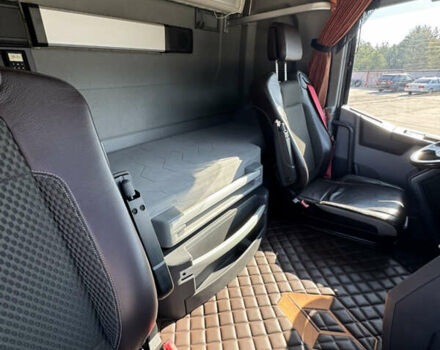 Черный Рено Range T, объемом двигателя 10.8 л и пробегом 657 тыс. км за 32193 $, фото 32 на Automoto.ua
