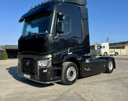Черный Рено Range T, объемом двигателя 10.8 л и пробегом 657 тыс. км за 32193 $, фото 1 на Automoto.ua