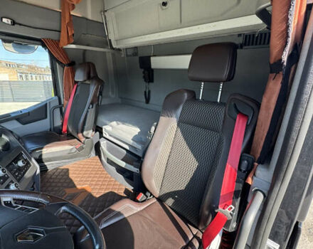 Черный Рено Range T, объемом двигателя 10.8 л и пробегом 657 тыс. км за 32193 $, фото 40 на Automoto.ua