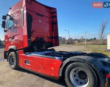 Красный Рено Range T, объемом двигателя 12.78 л и пробегом 300 тыс. км за 19800 $, фото 7 на Automoto.ua