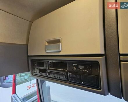 Красный Рено Range T, объемом двигателя 13 л и пробегом 900 тыс. км за 31500 $, фото 48 на Automoto.ua