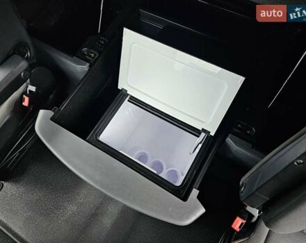 Красный Рено Range T, объемом двигателя 13 л и пробегом 900 тыс. км за 31500 $, фото 58 на Automoto.ua