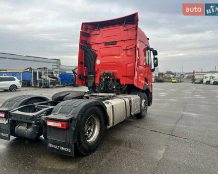 Красный Рено Range T, объемом двигателя 12.9 л и пробегом 618 тыс. км за 29900 $, фото 4 на Automoto.ua