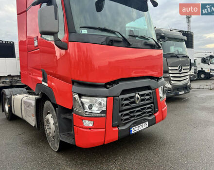 Красный Рено Range T, объемом двигателя 12.9 л и пробегом 618 тыс. км за 29900 $, фото 19 на Automoto.ua