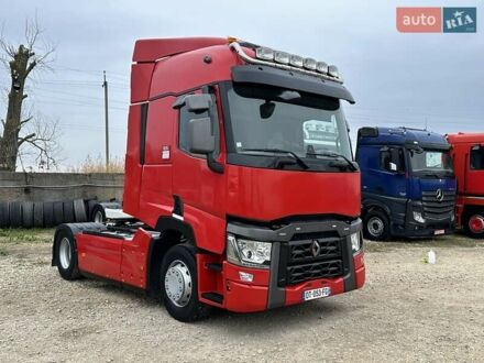 Рено Range T 2015 у Тернополі на Automoto.ua Червоний Рено Range T, об'ємом двигуна 12.8 л та пробігом 930 тис. км за 25999 $, фото 1 на Automoto.ua
