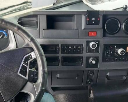 Рено Range T, объемом двигателя 10.8 л и пробегом 900 тыс. км за 20000 $, фото 2 на Automoto.ua