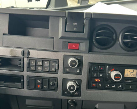Рено Range T, объемом двигателя 0 л и пробегом 657 тыс. км за 33000 $, фото 34 на Automoto.ua