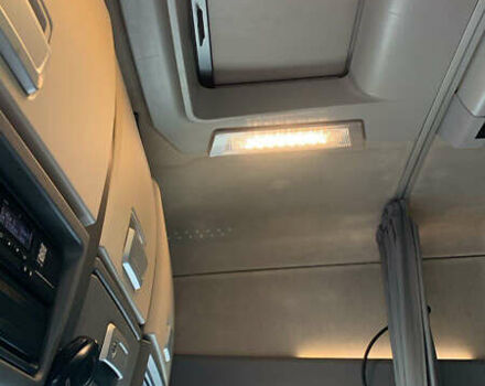 Синий Рено Range T, объемом двигателя 12.9 л и пробегом 900 тыс. км за 29500 $, фото 11 на Automoto.ua