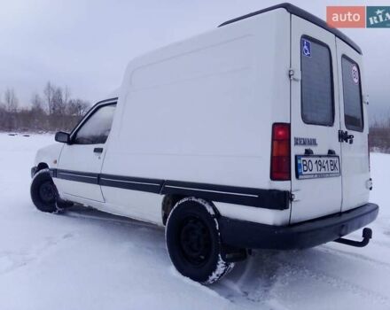 Белый Рено Рапид, объемом двигателя 1.59 л и пробегом 380 тыс. км за 1149 $, фото 22 на Automoto.ua