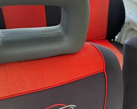 Белый Рено Рапид, объемом двигателя 0 л и пробегом 143 тыс. км за 1178 $, фото 4 на Automoto.ua