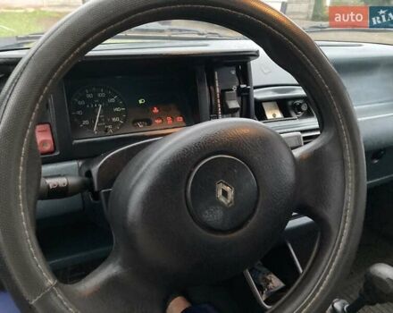 Белый Рено Рапид, объемом двигателя 1.9 л и пробегом 320 тыс. км за 1300 $, фото 14 на Automoto.ua