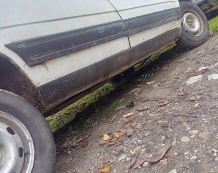 Рено Рапид 1988 в Ужгороде на Automoto.ua Белый Рено Рапид, объемом двигателя 1.4 л и пробегом 228 тыс. км за 550 $, фото 1 на Automoto.ua
