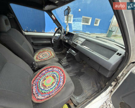 Белый Рено Рапид, объемом двигателя 1.6 л и пробегом 300 тыс. км за 999 $, фото 14 на Automoto.ua