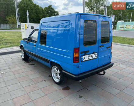 Синий Рено Рапид, объемом двигателя 1.1 л и пробегом 1 тыс. км за 8000 $, фото 5 на Automoto.ua