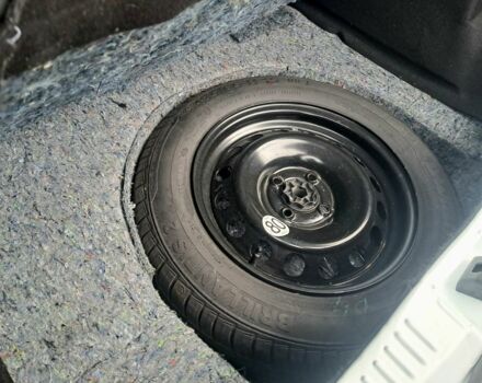 Белый Рено Родео, объемом двигателя 0.9 л и пробегом 125 тыс. км за 8300 $, фото 20 на Automoto.ua