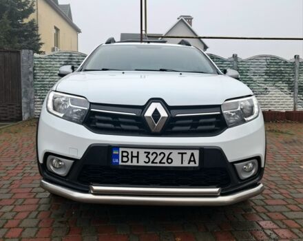 Белый Рено Родео, объемом двигателя 0.9 л и пробегом 125 тыс. км за 8300 $, фото 2 на Automoto.ua