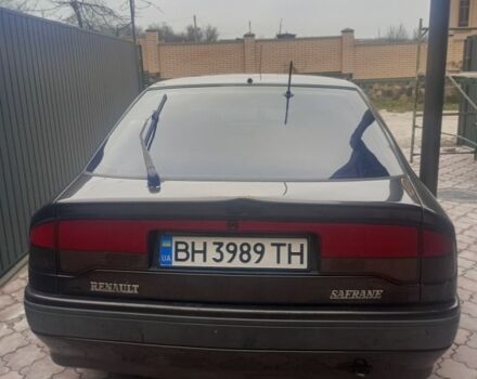 Коричневый Рено Сафран, объемом двигателя 2.2 л и пробегом 400 тыс. км за 1900 $, фото 2 на Automoto.ua