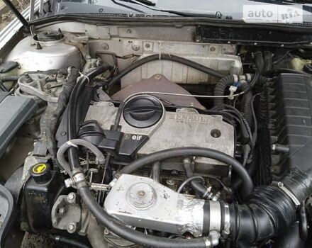 Рено Сафран, объемом двигателя 2.2 л и пробегом 378 тыс. км за 1729 $, фото 1 на Automoto.ua