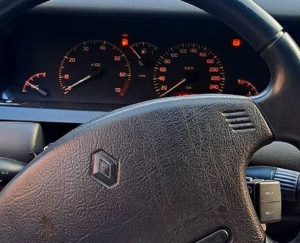Рено Сафран, объемом двигателя 2 л и пробегом 250 тыс. км за 2500 $, фото 8 на Automoto.ua
