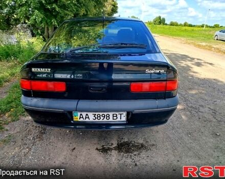 Рено Сафран, объемом двигателя 2.5 л и пробегом 0 тыс. км за 2950 $, фото 1 на Automoto.ua