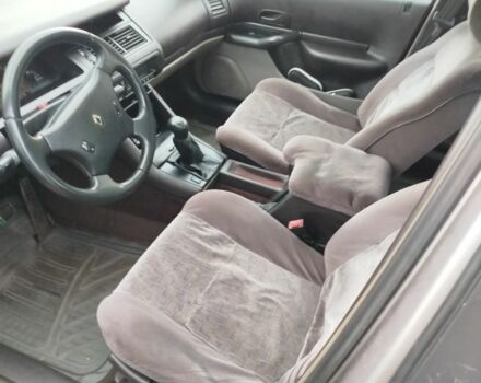 Серый Рено Сафран, объемом двигателя 2.2 л и пробегом 341 тыс. км за 1903 $, фото 10 на Automoto.ua