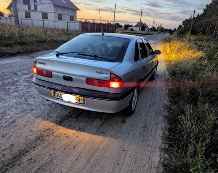 Серый Рено Сафран, объемом двигателя 2 л и пробегом 320 тыс. км за 2399 $, фото 6 на Automoto.ua