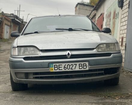 Рено Сафран 1995 в Николаеве на Automoto.ua Серый Рено Сафран, объемом двигателя 3 л и пробегом 250 тыс. км за 599 $, фото 2 на Automoto.ua