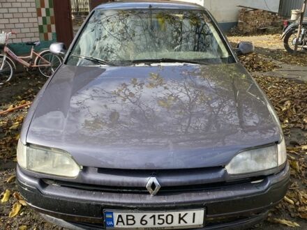 Рено Сафран 1993 в Виннице на Automoto.ua Серый Рено Сафран, объемом двигателя 2 л и пробегом 200 тыс. км за 700 $, фото 1 на Automoto.ua