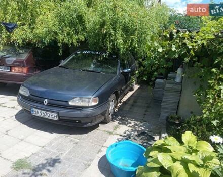 Синий Рено Сафран, объемом двигателя 2.97 л и пробегом 415 тыс. км за 1800 $, фото 4 на Automoto.ua