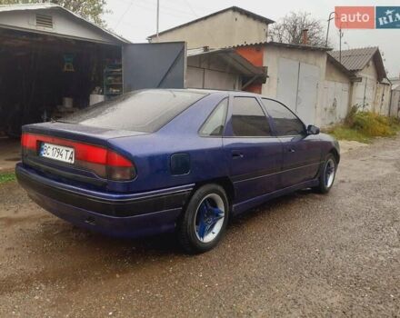 Синий Рено Сафран, объемом двигателя 2.2 л и пробегом 300 тыс. км за 1500 $, фото 2 на Automoto.ua