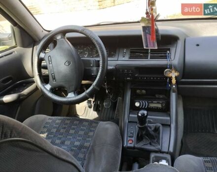 Синій Рено Сафран, об'ємом двигуна 2.2 л та пробігом 350 тис. км за 1600 $, фото 5 на Automoto.ua