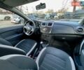 Белый Рено Сандеро СтэпВэй, объемом двигателя 0.9 л и пробегом 113 тыс. км за 8700 $, фото 13 на Automoto.ua