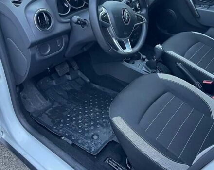 Белый Рено Сандеро СтэпВэй, объемом двигателя 0.9 л и пробегом 95 тыс. км за 8999 $, фото 49 на Automoto.ua