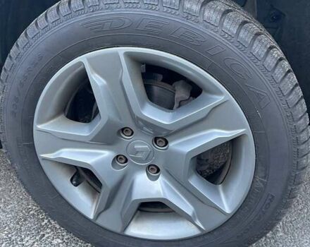 Белый Рено Сандеро СтэпВэй, объемом двигателя 0.9 л и пробегом 95 тыс. км за 8999 $, фото 54 на Automoto.ua