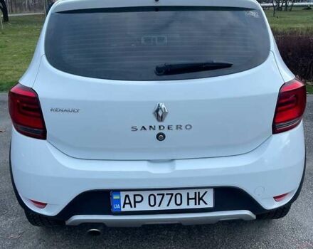 Белый Рено Сандеро СтэпВэй, объемом двигателя 0.9 л и пробегом 95 тыс. км за 8999 $, фото 7 на Automoto.ua