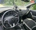 Білий Рено Сандеро СтепВей, об'ємом двигуна 0.9 л та пробігом 56 тис. км за 11000 $, фото 1 на Automoto.ua