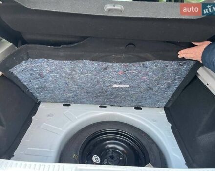 Белый Рено Сандеро СтэпВэй, объемом двигателя 0.9 л и пробегом 95 тыс. км за 8999 $, фото 30 на Automoto.ua