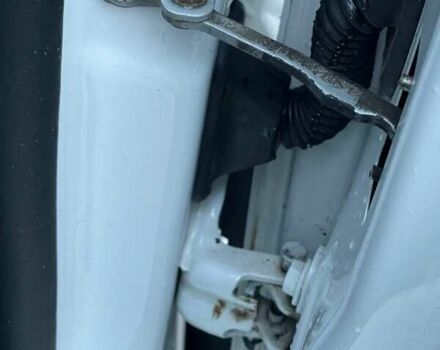 Белый Рено Сандеро СтэпВэй, объемом двигателя 0.9 л и пробегом 95 тыс. км за 8999 $, фото 11 на Automoto.ua