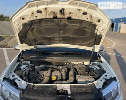 Білий Рено Сандеро СтепВей, об'ємом двигуна 1.46 л та пробігом 200 тис. км за 8500 $, фото 17 на Automoto.ua