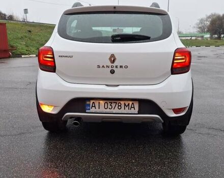 Белый Рено Сандеро СтэпВэй, объемом двигателя 1.46 л и пробегом 136 тыс. км за 9950 $, фото 12 на Automoto.ua