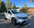 Белый Рено Сандеро СтэпВэй, объемом двигателя 1.46 л и пробегом 191 тыс. км за 9300 $, фото 4 на Automoto.ua